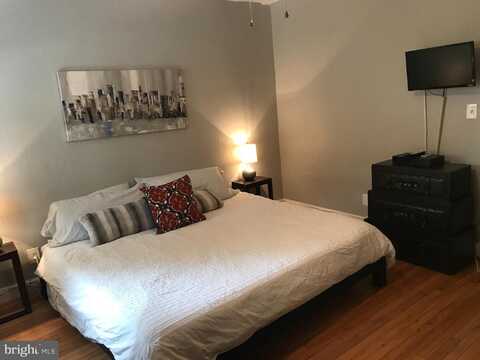731 13TH STREET NE, WASHINGTON, DC 20002