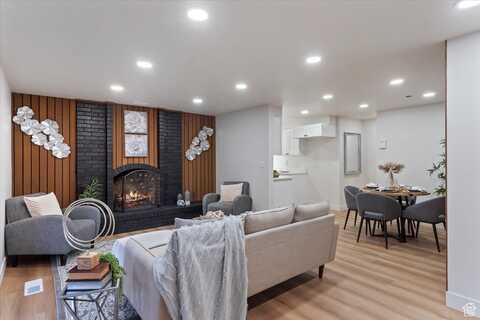 1316 S 200 W, Bountiful, UT 84010