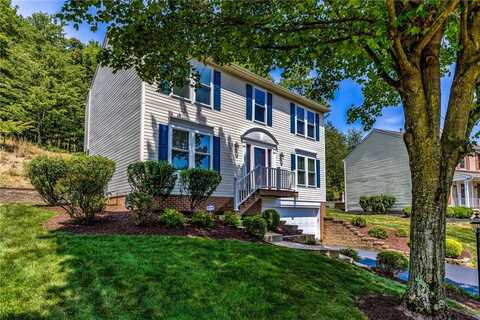 637 White Pine Dr, Adamstown, PA 16046
