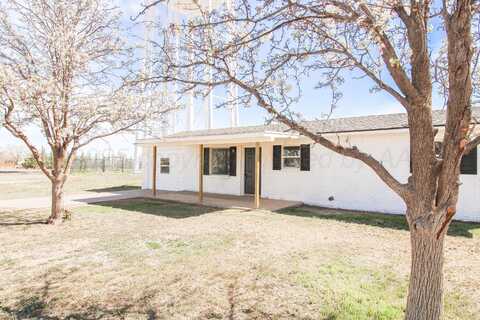 524 N Bowie Avenue, Tulia, TX 79088