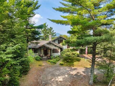 34 Red Fox Way, Keene, NY 12942