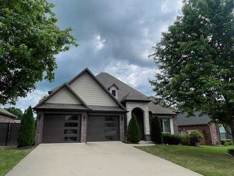 1668 S Sag Harbor AVE, Fayetteville, AR 72701