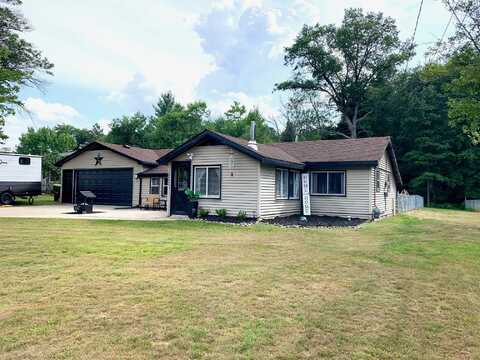 10902 Johnston Boulevard, Saint Helen, MI 48656