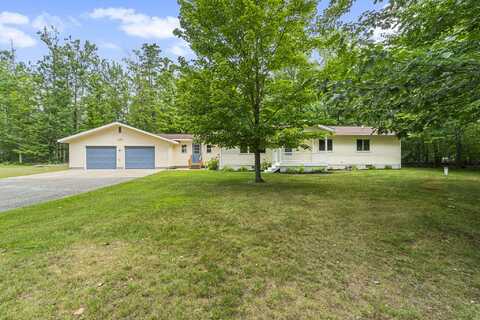 1454 Sand Road, Cheboygan, MI 49721