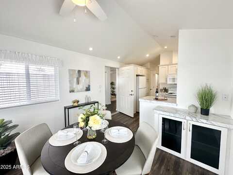 950 S NICKEL Drive, Apache Junction, AZ 85119