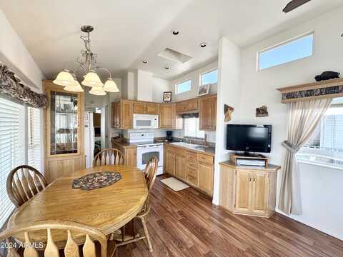 51 S IRON ORE Drive, Apache Junction, AZ 85119