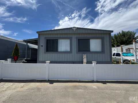 3219 Gulf Street, Bakersfield, CA 93308