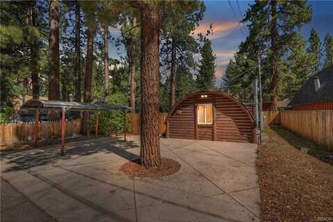 1129 West Rainbow Boulevard, Big Bear City, CA 92314