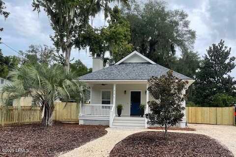 918 La Chere Street, Beaufort, SC 29902