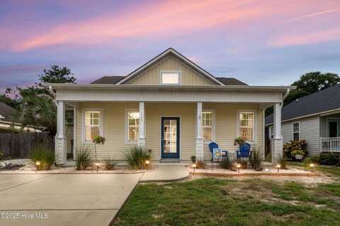 115 NE 25th Street, Oak Island, NC 28465