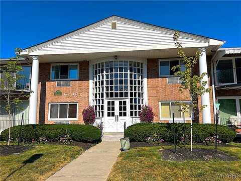 31 Park Lane Court, Amherst, NY 14221