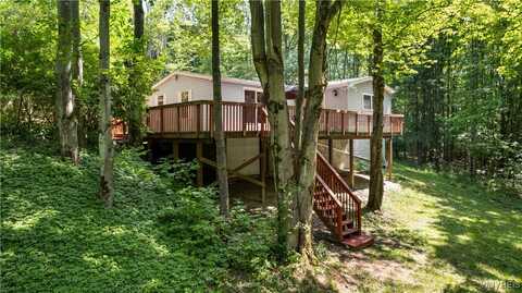 3925 Mcmahon Road, Hinsdale, NY 14743