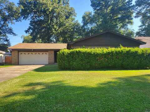 1017 Grayland Drive, Jacksonville, AR 72076