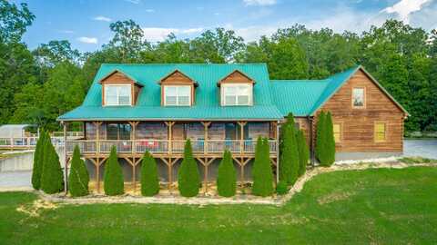 492 Nellie Head Road, Tunnel Hill, GA 30755