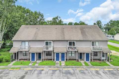 500 Oak Circle Dr., Myrtle Beach, SC 29588