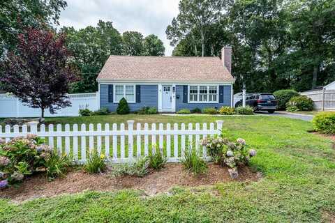 37 Winsome Road, South Yarmouth, MA 02664