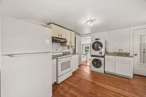 297 winter street, Hyannis, MA 02601