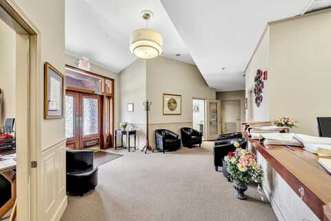 205 Worcester Court, Teaticket, MA 02536