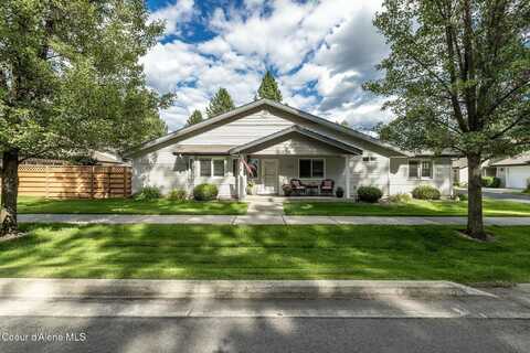 3652 N 2ND ST, Coeur D Alene, ID 83815