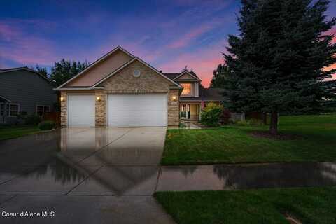 5887 N HARCOURT DR, Coeur D Alene, ID 83815