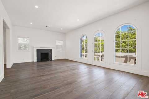 807 N Croft Ave, Los Angeles, CA 90069