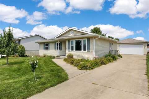 2560 Eastlawn Drive, Marion, IA 52302