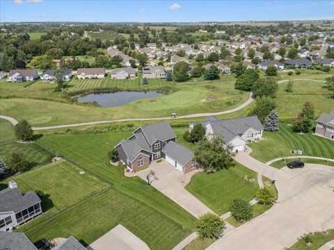 5510 Hunters Ridge Court, Marion, IA 52302
