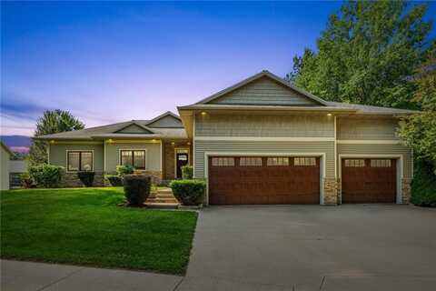 302 6th Street NE, Mount Vernon, IA 52314
