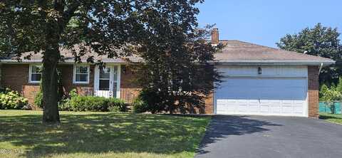 25 Louise Drive, Colonie, NY 12110