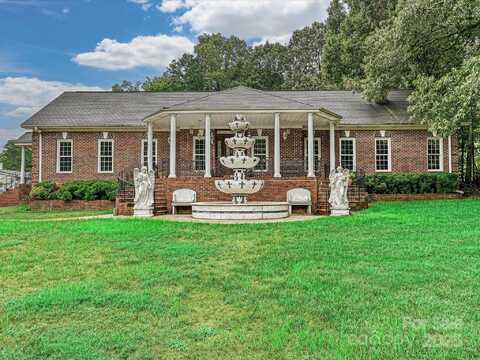 4900 Rocky River Road, Charlotte, NC 28215