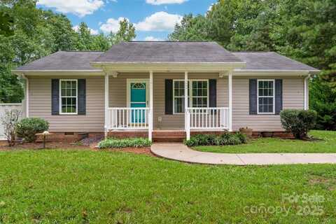 1878 Pekin Road, Candor, NC 27229