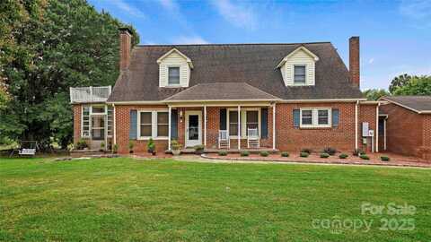 2207 W Stagecoach Trail, Shelby, NC 28150