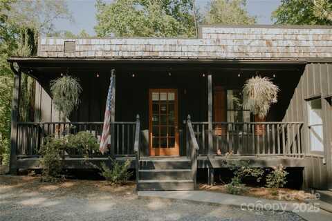 43 Polly Spout Road, Marion, NC 28752