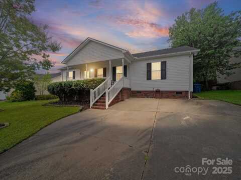 640 Loch Lomond Circle, Concord, NC 28025