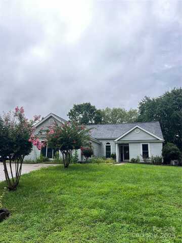 2716 Stowmarket Place, Charlotte, NC 28216