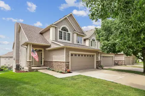 14102 Ridgemont Drive, Urbandale, IA 50323