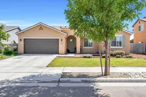 2208 Lake Court, Kingsburg, CA 93631