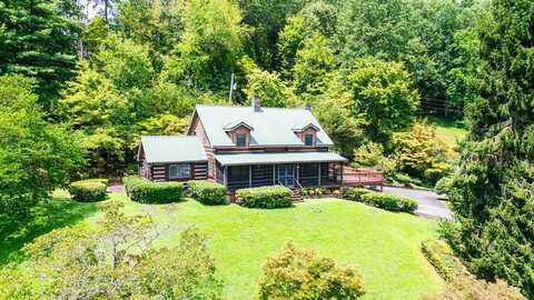 83 DAYBREAK RDG, Sylva, NC 28779