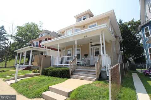 231 WASHINGTON STREET, MORRISVILLE, PA 19067