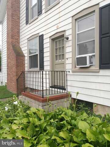 220 PENNSYLVANIA AVENUE, AVONDALE, PA 19311