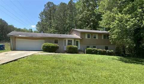 180 Star Trail SW, South Fulton, GA 30331