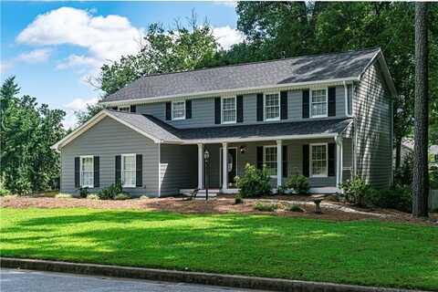 1043 Wash Lee Drive SW, Lilburn, GA 30047
