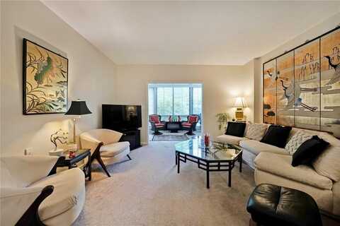 1800 Clairmont Lake, Decatur, GA 30033
