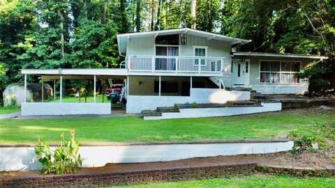4882 Rock Haven Drive SW, Lilburn, GA 30047