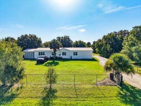 1320 Seminole Avenue, Labelle, FL 33935