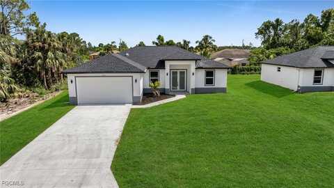 2605 28th Street W, Lehigh Acres, FL 33971