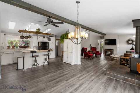 6218 Shadow Circle, Bozeman, MT 59715