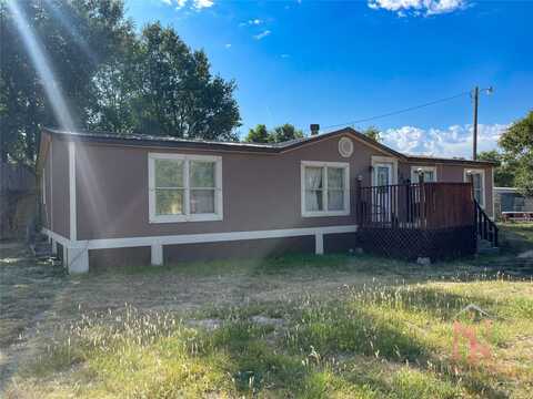 1300 Trails End Drive, Garden City, KS 67846
