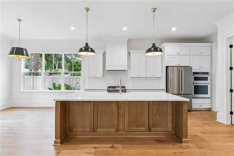 638 Dellwood Ave, Saint Simons Island, GA 31522
