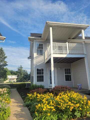 217 Prestwick Drive, Valparaiso, IN 46385
